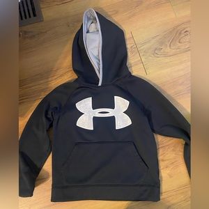 Boys youth small Under Armour hoodie